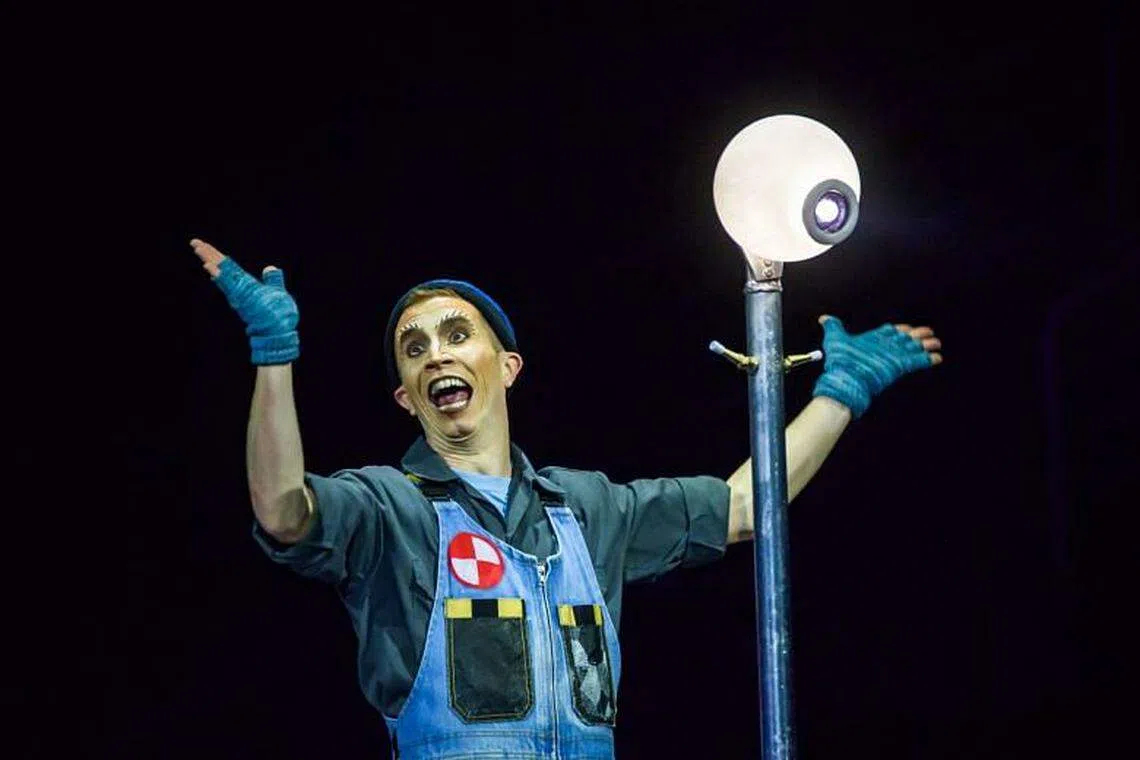 Cirque du Soleil founder wants to buy back show