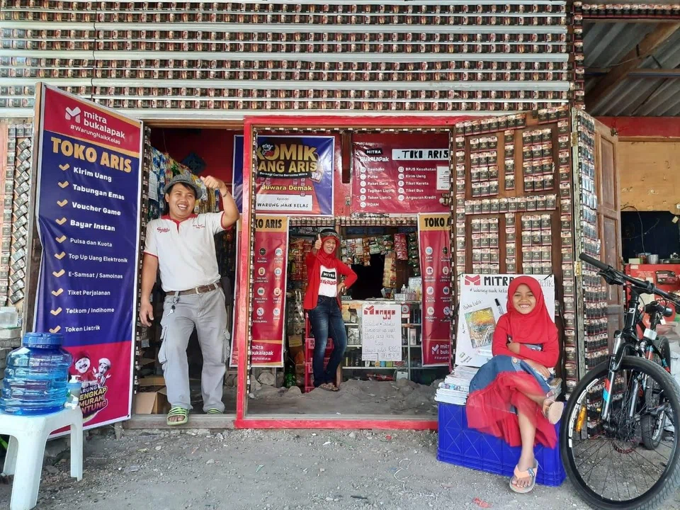 Contribution from the online-to-offline business segment Mitra Bukalapak rose up to 53 per cent in Q3, from 43 per cent in the same period last year. 