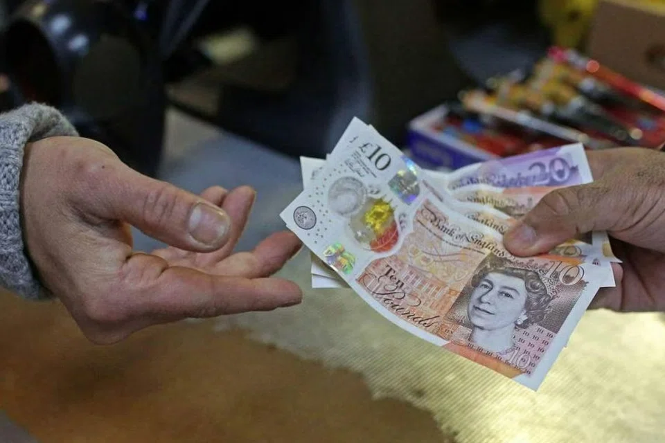 The pound has risen 0.3 per cent against the US dollar to US$1.2899, touching its highest level since Apr 25 last year.