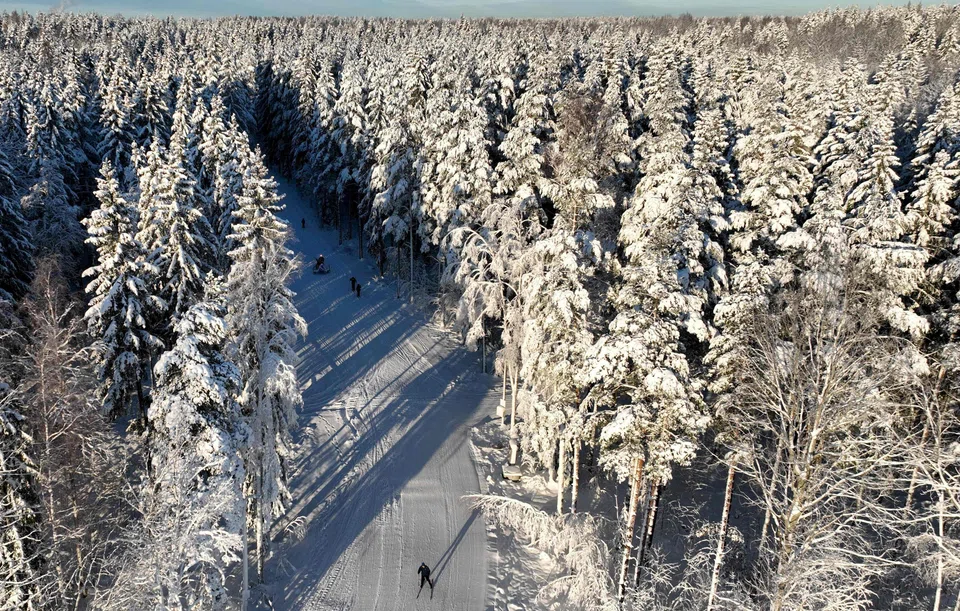 Finland – which shares a 1,300 km border with Russia – and Sweden applied to join Nato last year after Moscow’s invasion of Ukraine, ending decades-long policies of military non-alignment.