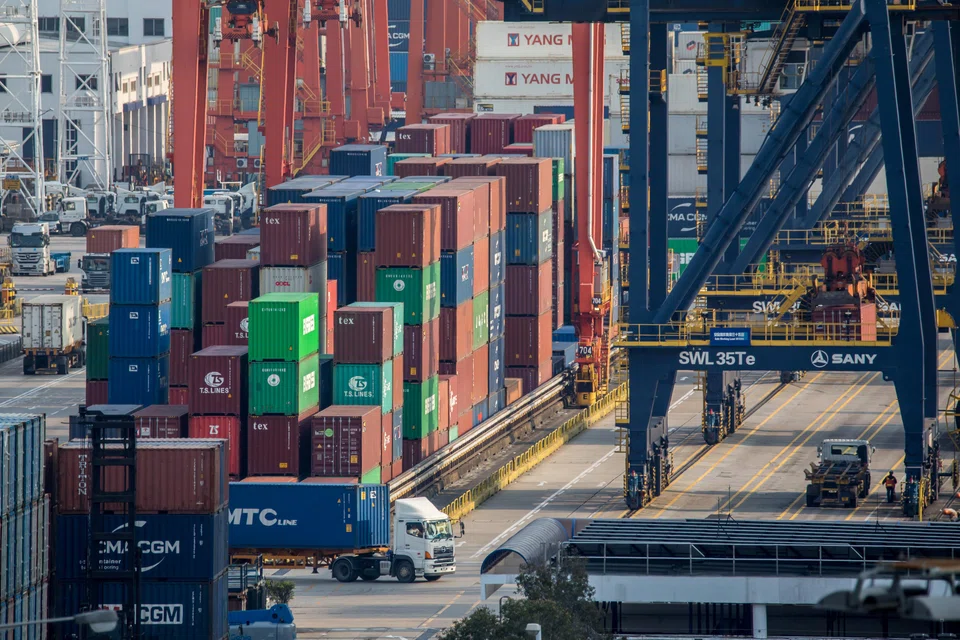 The Kwai Tsing Container Terminal in Hong Kong. Overseas shipments dropped 9.1 per cent from a year earlier, farther than the median estimate of an 8.8 per cent decline in a Bloomberg survey of economists. 