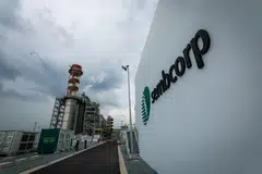 Sembcorp Industries is no longer planning to sell its waste-management business and its energy-from-waste plant. 