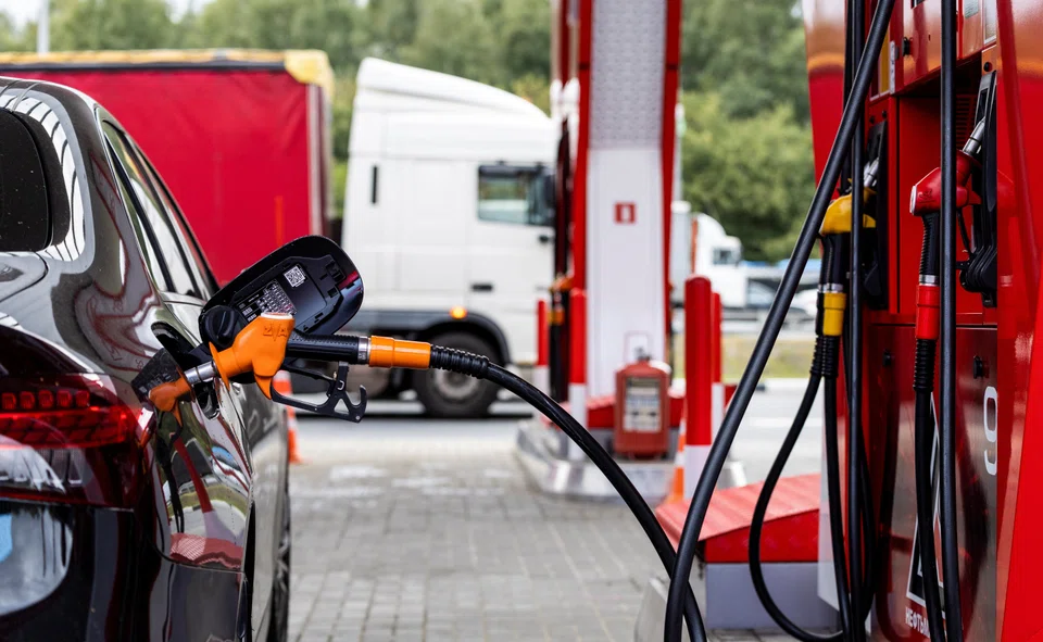 In recent months Russia has suffered shortages of petrol and diesel.