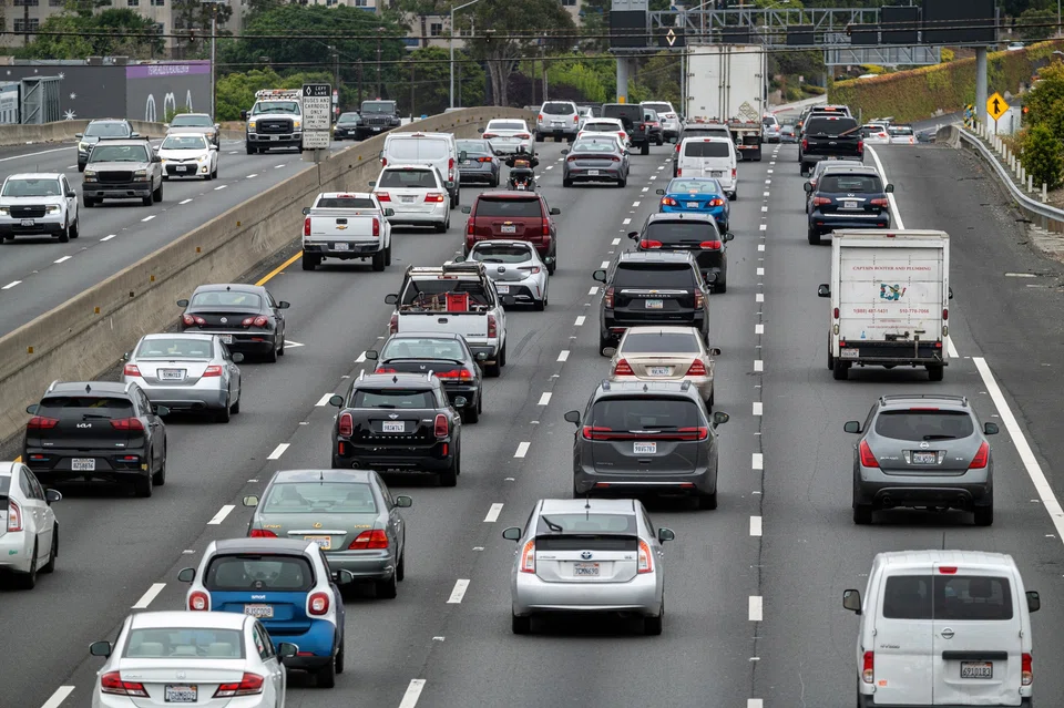 The US NHTSA has proposed a fleetwide average mandate, known as the Corporate Average Fuel Economy standard, of about 93 kilometres per gallon by 2032.