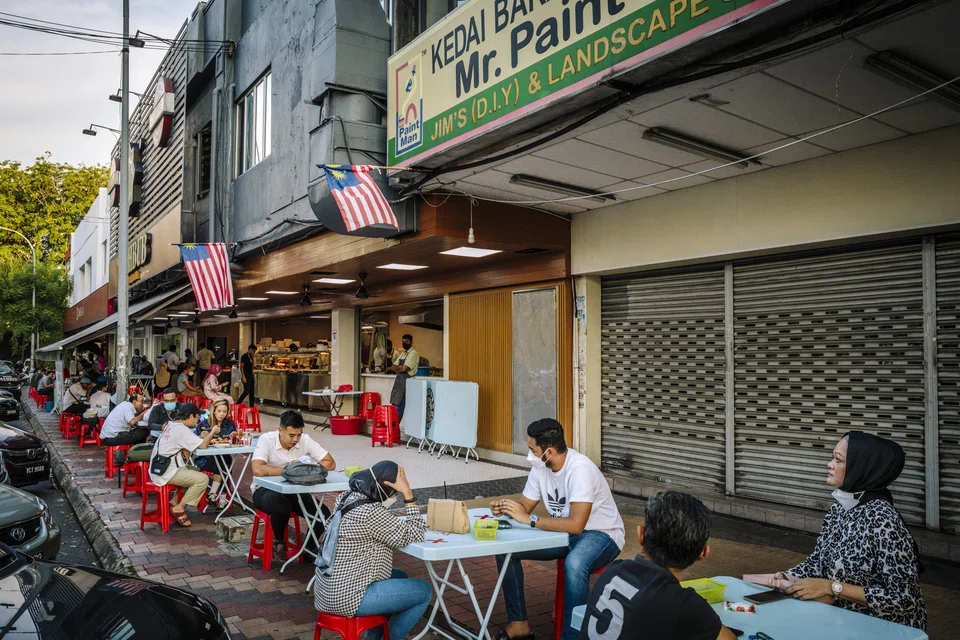 Malaysia’s central bank had expected the country’s inflation to peak in the third quarter before moderating. 