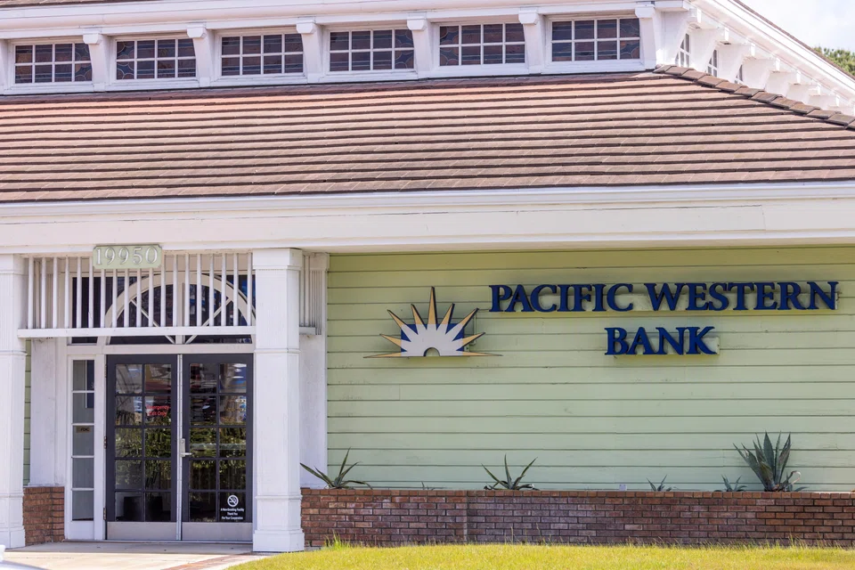 PacWest has about 70 branches, primarily in California, as well as about US$44 billion in assets. 