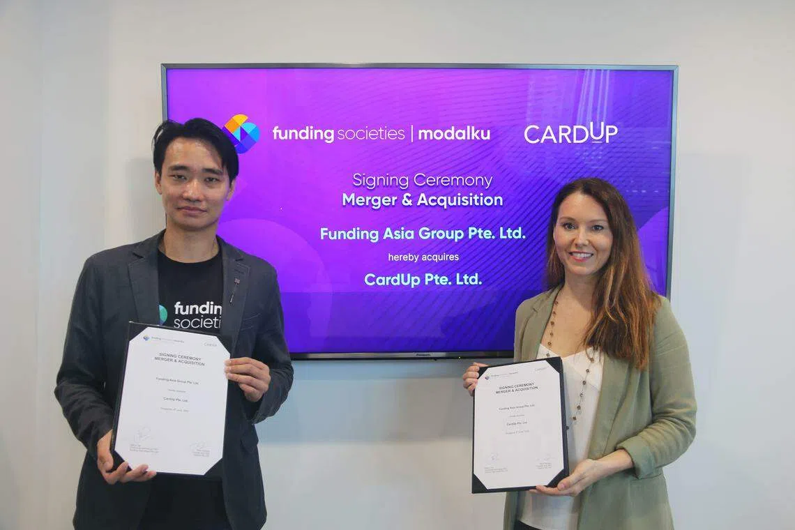 (from left) Funding Societies group CEO Kelvin Teo and CardUp founder and CEO Nicki Ramsay.