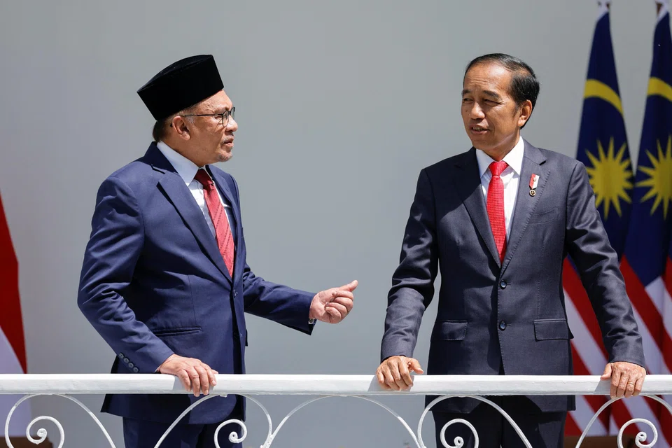 During their bilateral meeting, Anwar and Jokowi signed eight memorandums of understandings covering shipping, export-import financing, green energy and the development of battery industry.