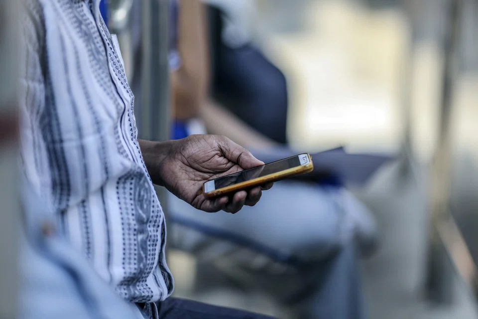 With 600 million smartphones and cheap mobile data, more and more Indians are using the Internet to check out and buy everything from soap to smartphones.