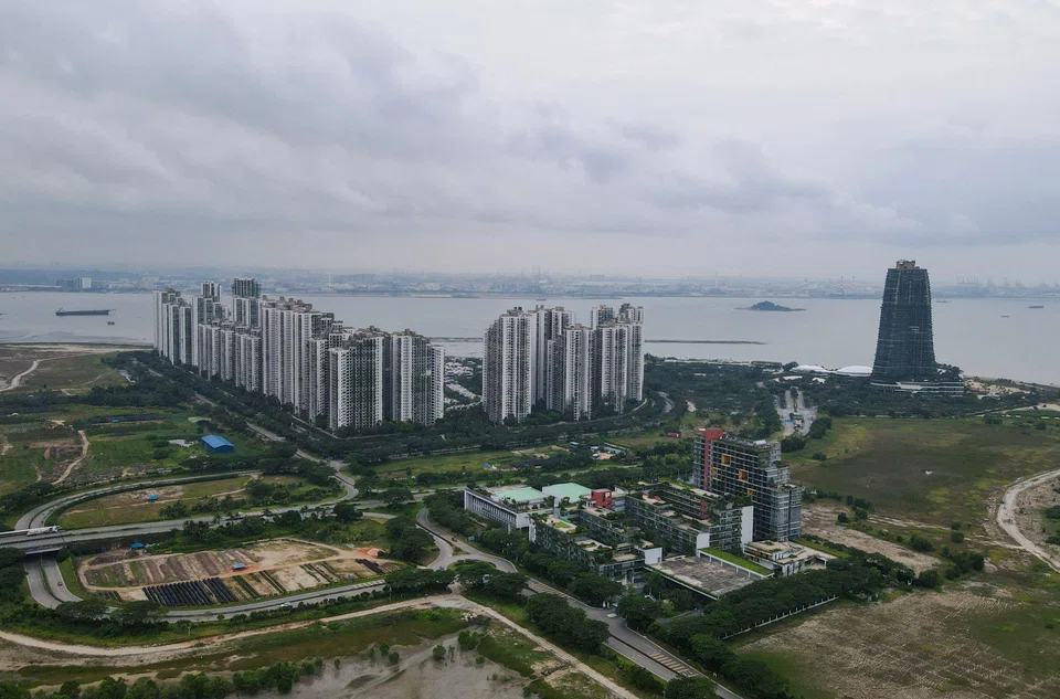 Aimed at middle-class Chinese buyers, Forest City has weathered scant sales, Chinese currency controls, a pandemic shutdown and public anger at China’s growing influence in Malaysia.