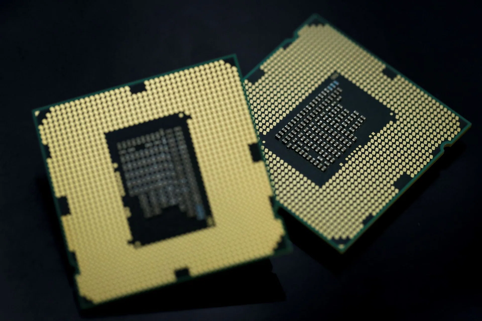 Intel says patches can cause reboot problems in old chips - The ...