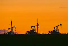 Brent crude oil futures fell 83 cents, or 1.1 per cent, to settle at US$77.20 a barrel, while US West Texas Intermediate crude (WTI) ended 72 cents, or 1.0 per cent, lower at US$72.32 on Tuesday.