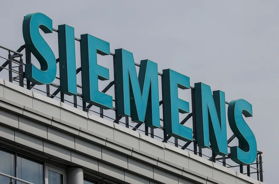 The Siemens office in Moscow, Russia. The company said that its Russian businesses could be sold or wound down, and that it was in touch with the public authorities to work out the details. 