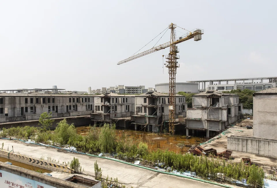 The focus on finishing stalled projects, rather than ensuring developers have access to greater liquidity condition, will also limit the effectiveness of the policy, some investors say.