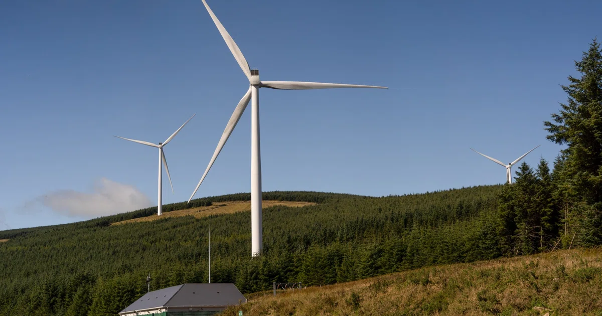 Microsoft snaps up huge clean power deal for Irish data hub - The ...