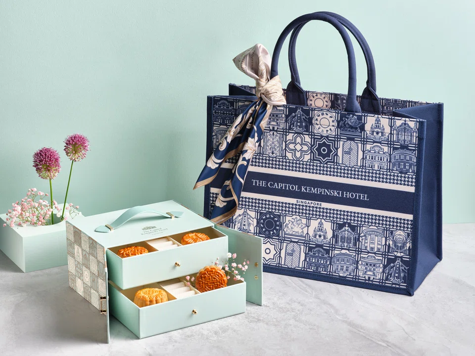 Jade Treasure Box and Blue Tote Bag.