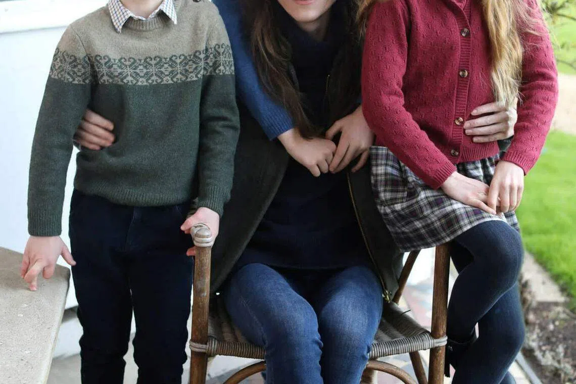 Reuters picture editors said part of the sleeve of Kate’s daughter’s cardigan did not line up properly, suggesting that the image had been altered.