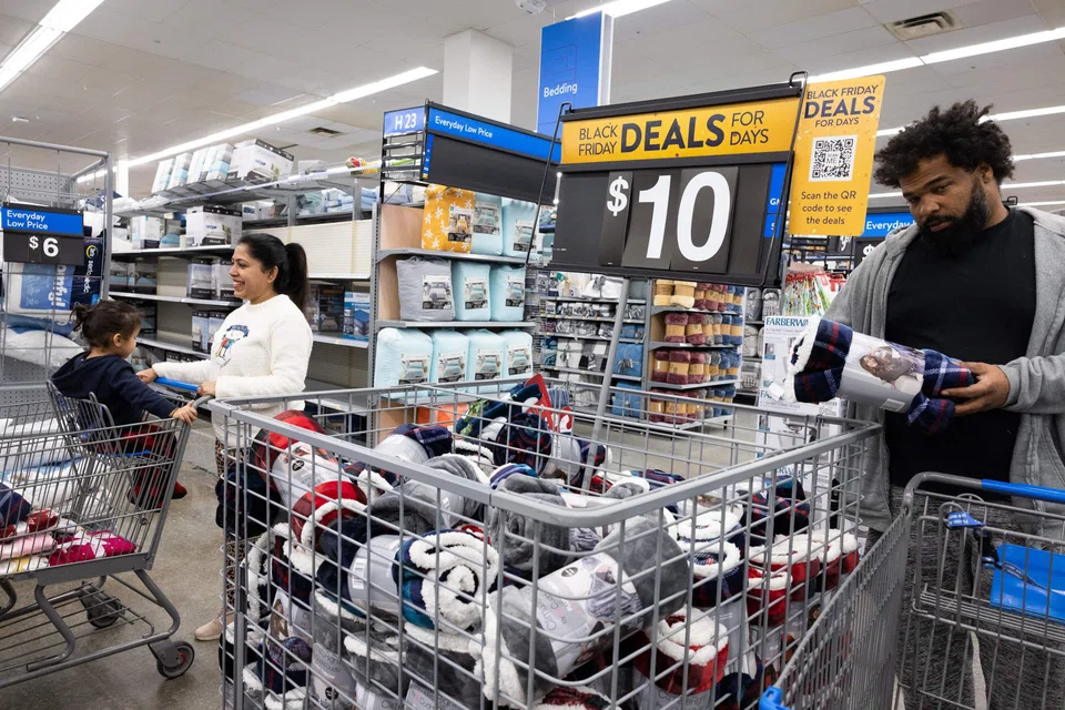 While some US retailers reported better sales over the holiday period, others said that high inflation continued to weigh on consumers, particularly those of low- and moderate-income households. 