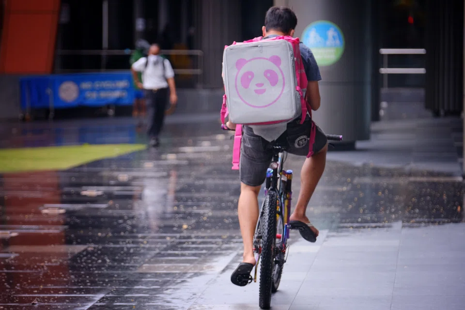 The potential takeover of Foodpanda will bolster Line Man Wongnai’s pursuit of a spot among Thailand’s top online shopping platforms.