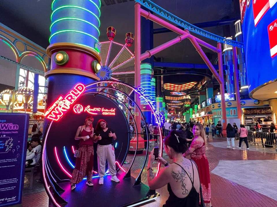 Spanning over 400,000 square feet, the Skytropolis Indoor Theme Park in Genting Highlands is the largest indoor amusement park in Malaysia.