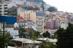 The rise in property prices is caused by growing demand from foreign buyers, who have flocked to Portugal in search of a warm climate, lower costs of living and the “golden visa” programme, which ties residency permits to real estate purchases. 