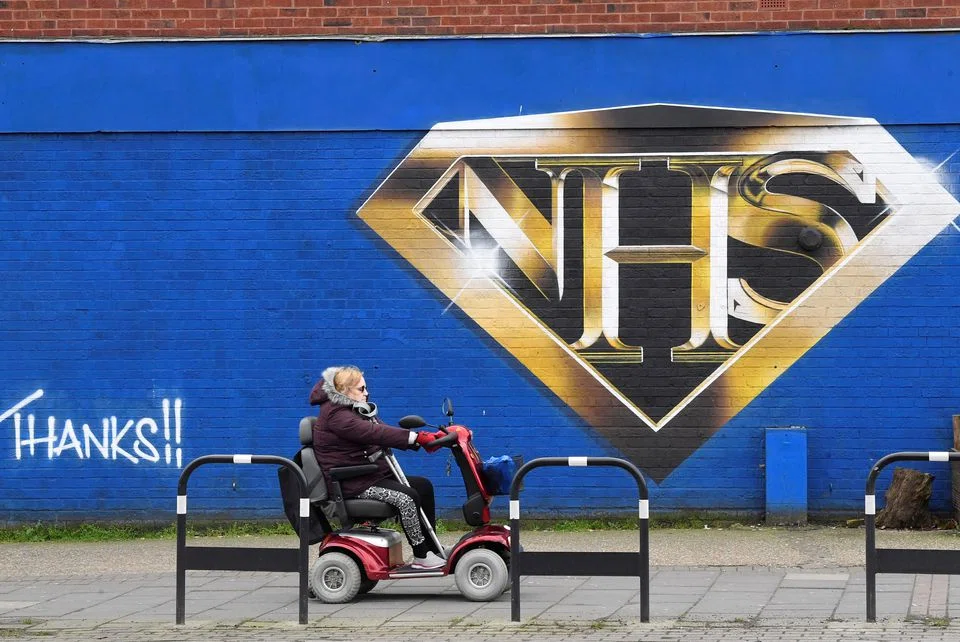 A spokesperson for the government’s health department said over a million NHS workers were being given a pay rise of at least £1,400 this year, in addition to 3 per cent last year.