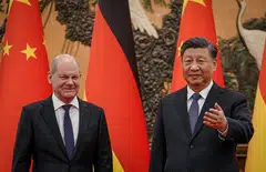 German Chancellor Olaf Scholz and Chinese President Xi Jinping in Beijing on Nov 4. A document by Germany's foreign ministry is proposing measures to reduce the country's dependency on China.