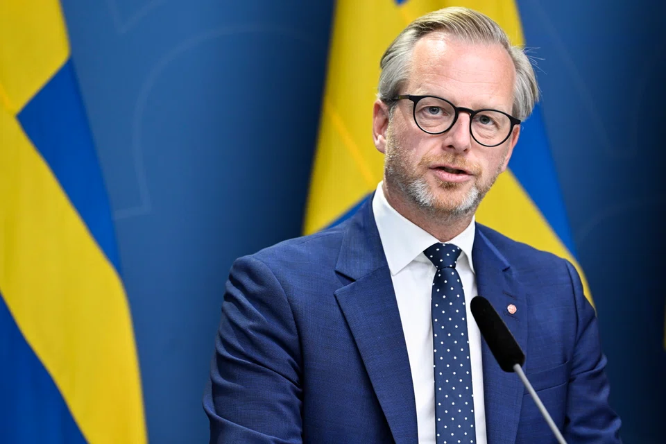 Swedish Finance Minister Mikael Damberg says that the guarantees would last until March next year in Sweden and would also cover all Nordic and Baltic nations for the next 2 weeks only.