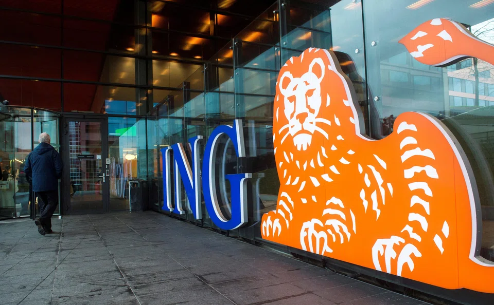 ING reported fourth-quarter net interest income (NII), a key measure of earnings on loans minus deposit costs, of 3.88 billion euros (S$5.61 billion), missing analysts’ estimate of 3.98 billion euros.