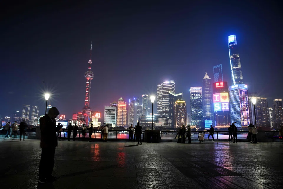 China has taken a flurry of small steps to improve its business environment, including providing visa-free access to China for six countries.