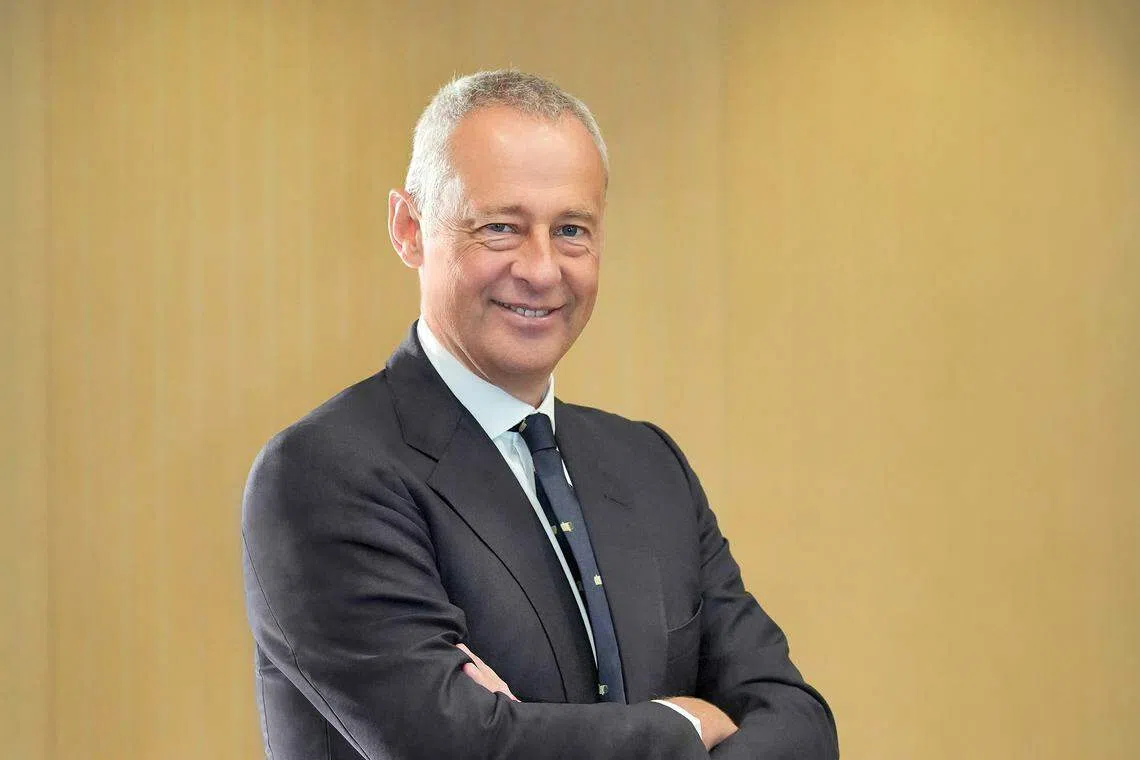 Saunders was most recently the head of Asia-Pacific real estate and global head of the real estate client business at BlackRock, the world’s largest asset manager. 