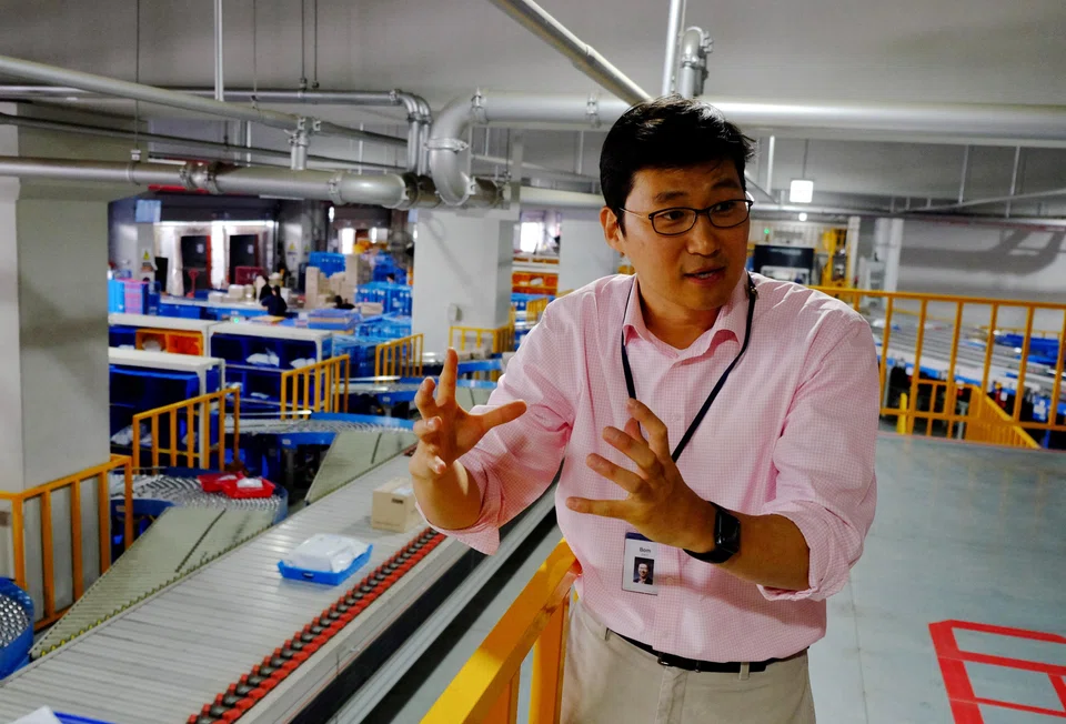 “Farfetch will rededicate itself to providing the most elevated experience for the world’s most exclusive brands,” says Bom Kim, Coupang's founder and chief executive officer.