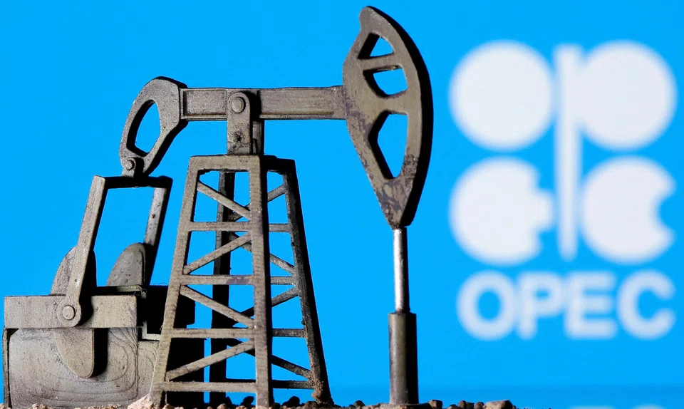 Brent crude futures rose US$1.12, or 1.4 per cent, to US$83.65 a barrel, while US West Texas Intermediate crude futures (WTI) were up US$1.29, or 1.7 per cent, at US$78.87 on Tuesday.