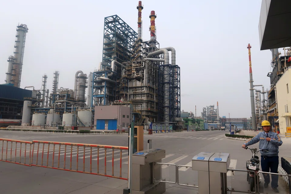 The policy is likely to see Beijing tighten approval of new refineries and favour expansion and revamping of existing plants operated by major players.