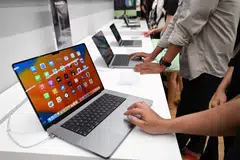 Dell, Acer, Samsung, LG Electronics, Apple, Lenovo and HP are some of the key companies selling laptops in the Indian market.