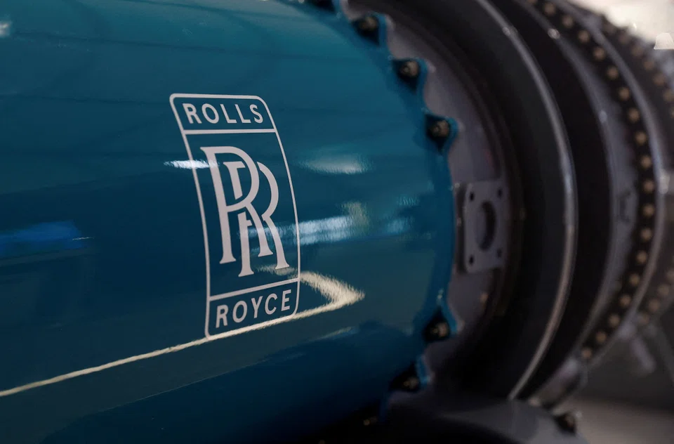 Rolls-Royce has posted an underlying operating profit of £125 million (S$209.8 million) for the first 6 months, down from £307 million a year earlier and lower than predicted by analysts. 