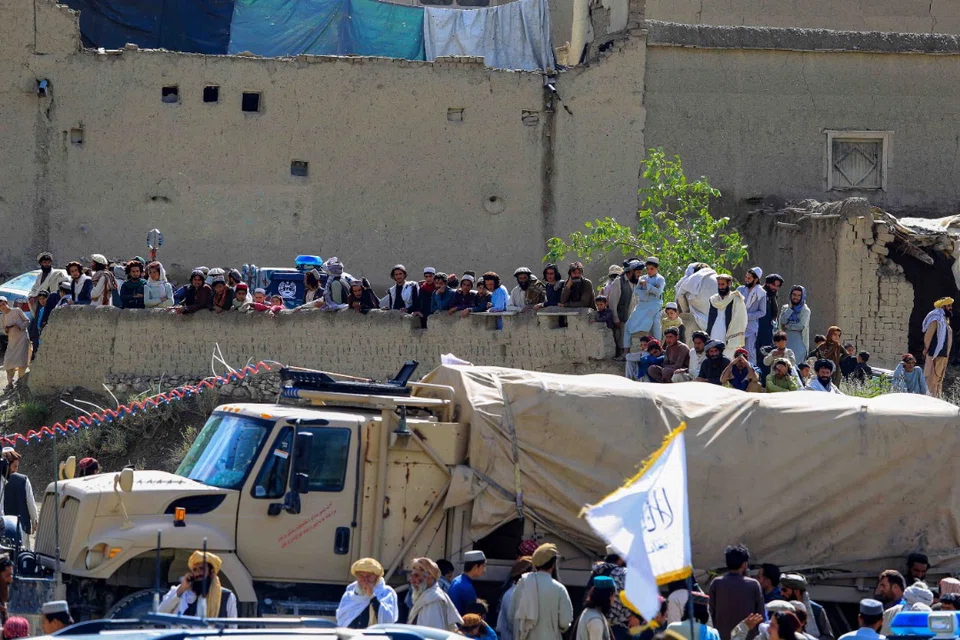 Many survivors of Afghanistan’s deadliest earthquake in more than two decades were on Friday without food, shelter and water as they waited in devastated villages for relief workers to reach them, with rain compounding their misery.