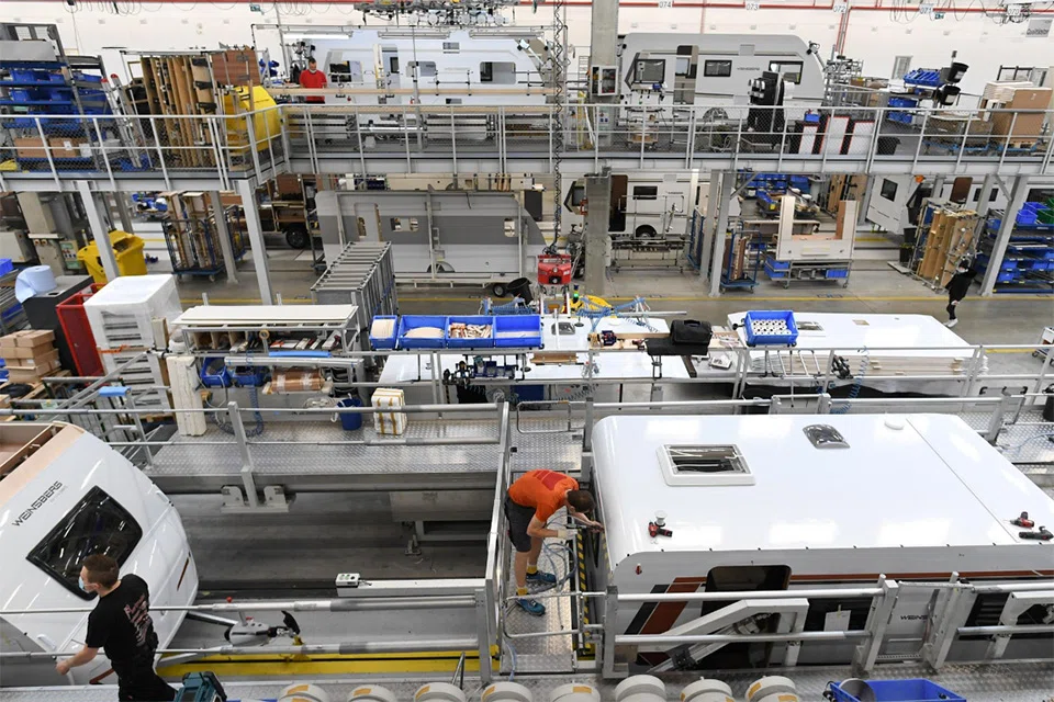 “The euro area’s beleaguered manufacturers reported a further steep drop in production in August, meaning output has now fallen for 3 successive months to add to the likelihood of GDP falling in the third quarter,” said Chris Williamson, chief business economist at S&P Global.