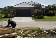 Single-family housing starts, which account for the bulk of homebuilding, rose 21.7 per cent to a seasonally adjusted annual rate of 1.631 million units last month from April’s downwardly revised 1.34 million.