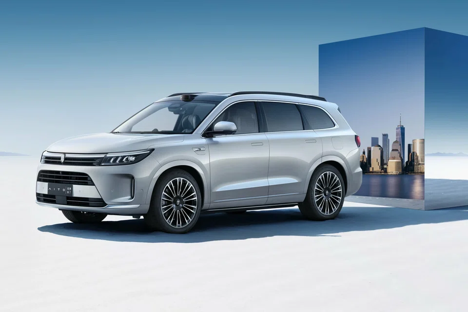 Aito relaunches M7 with a new five-seater version and a lower starting price point than the original.