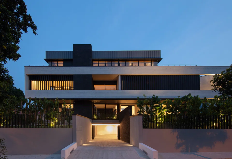 Stackable home by Studio Wills + Architects