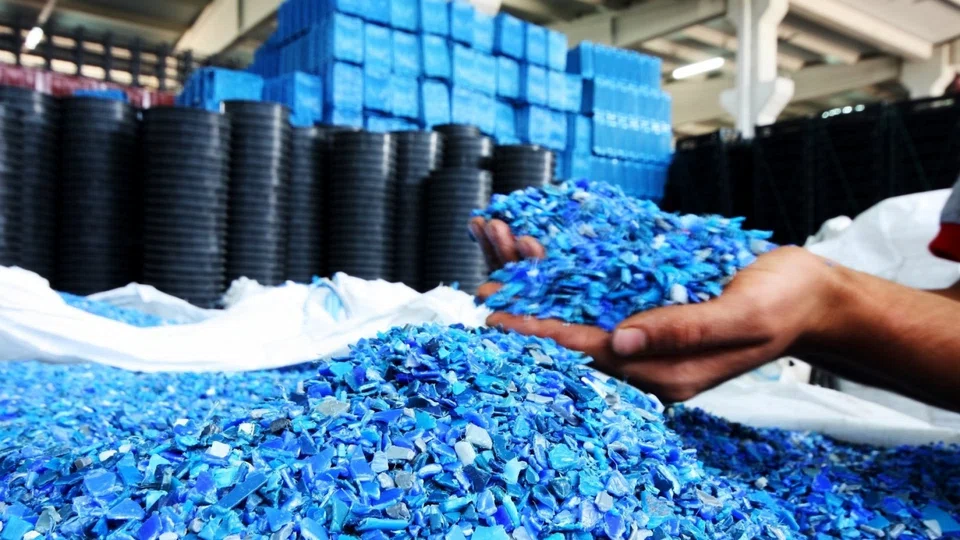 Higher shipping costs and disruptions to supply chains are also complicating the global plastics trade, making it tougher for Asian producers to offset sluggish local demand by exporting to Europe. 
