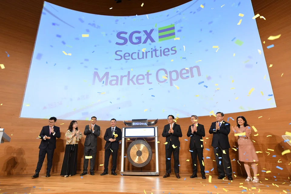 Gainers outweighed losers 62 to 59 after 39.2 million securities worth S$52.5 million changed hands. 