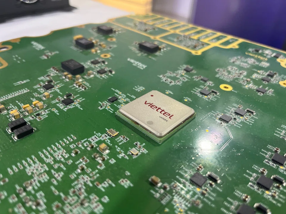 Vietnam's Military Industry and Telecommunications Group (Viettel) introduced its self-designed chips used for 5G base stations at the Vietnam International Innovation Expo 2023.