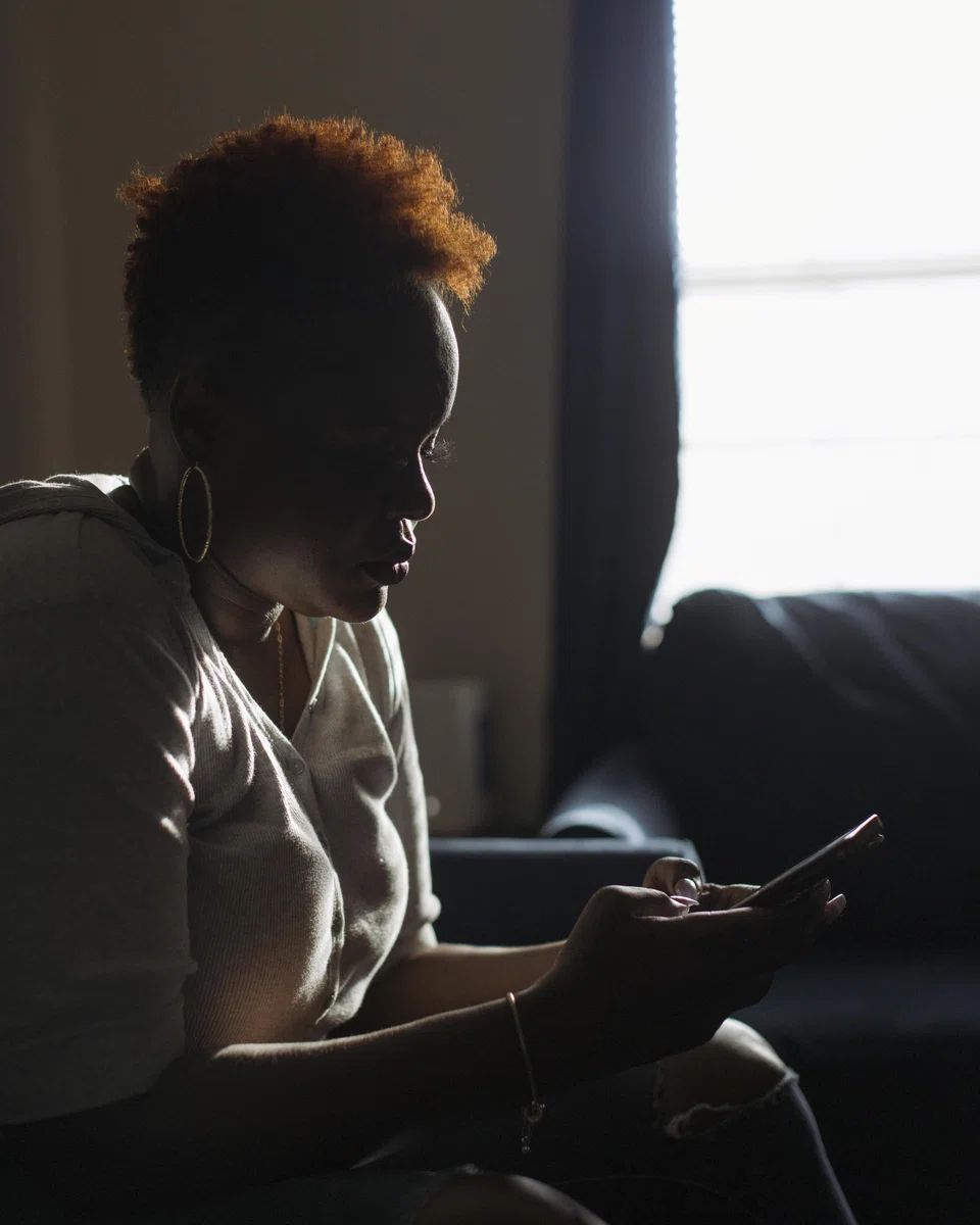 Ylonda Sherrod, who works at an AT&T call centre and is vice-president of the call centre’s local union, at her home in Ocean Springs, Mississippi, on July 3, 2023. In late May, Sherrod and dozens of others met with the White House’s Office of Public Engagement to share their experience with AI.