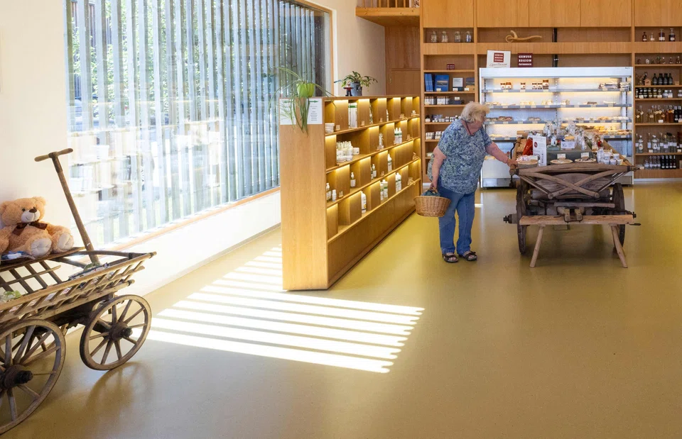 Ingo Metzler’s goat breeding farm now sells cheese from goats’ milk and also high-end beauty products containing whey.