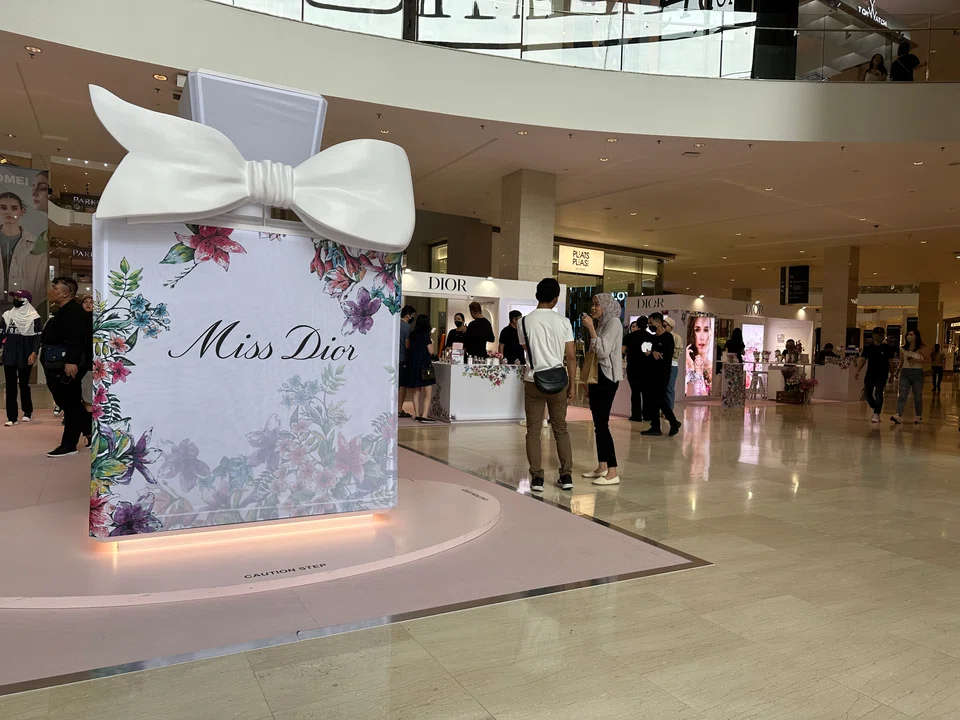 Analysts said shopping traffic may have returned to pre-pandemic levels, but occupancy and rental rates have yet to fully recover.