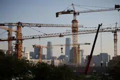 From January to May, the NDRC approved a total of 48 fixed-asset investment projects worth a total of 654.2 billion yuan.