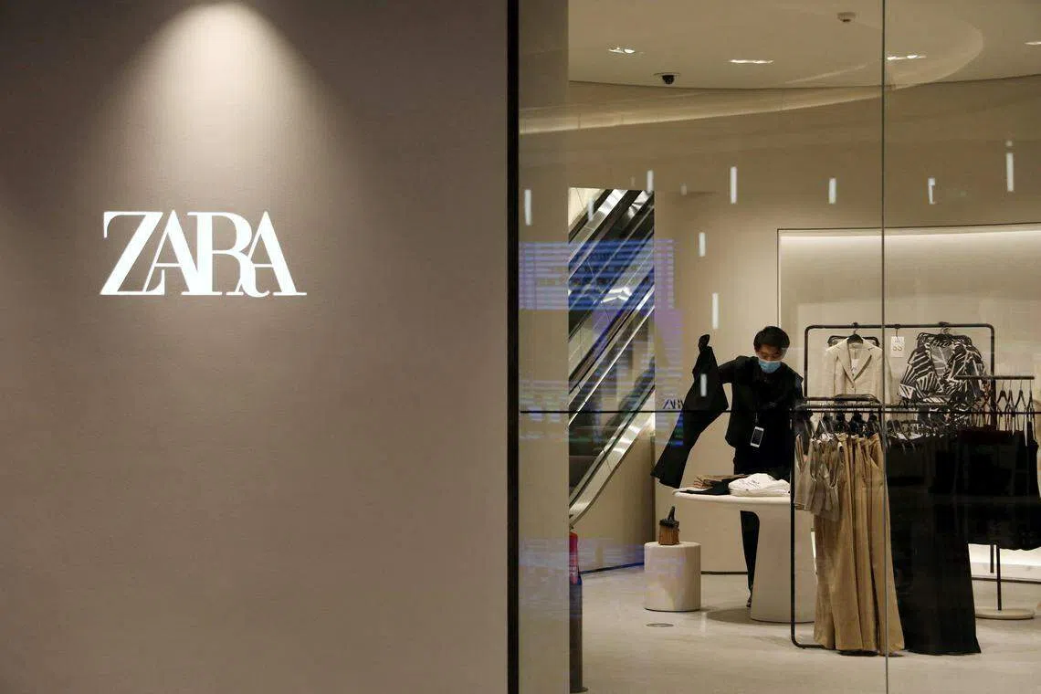 Of 123 net store closures globally last year, 50 were in China, Inditex’s annual report showed.