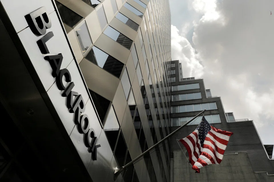 BlackRock, the world’s largest asset manager, posted adjusted earnings of US$1.36 billion, or US$8.93 per share, in the three months to Dec 31.